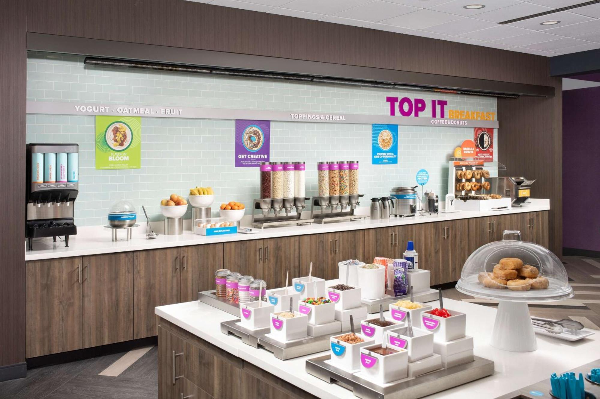 Tru By Hilton Tallahassee Central Экстерьер фото